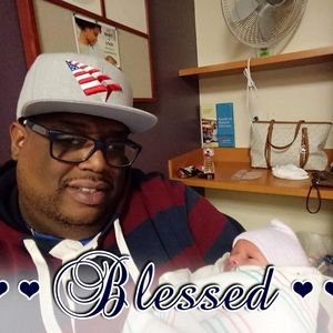 Meet your Posher, Avary